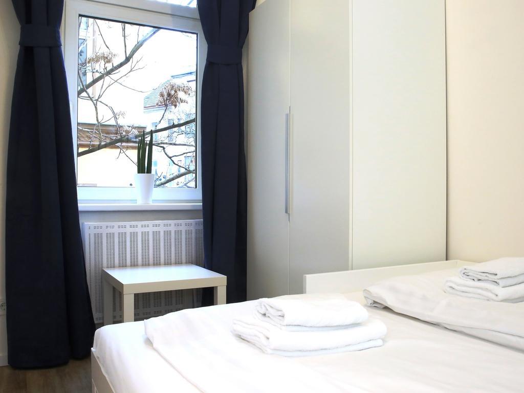 Flatprovider Comfort Eduard Apartment - Contactless Check In ウィーン 部屋 写真