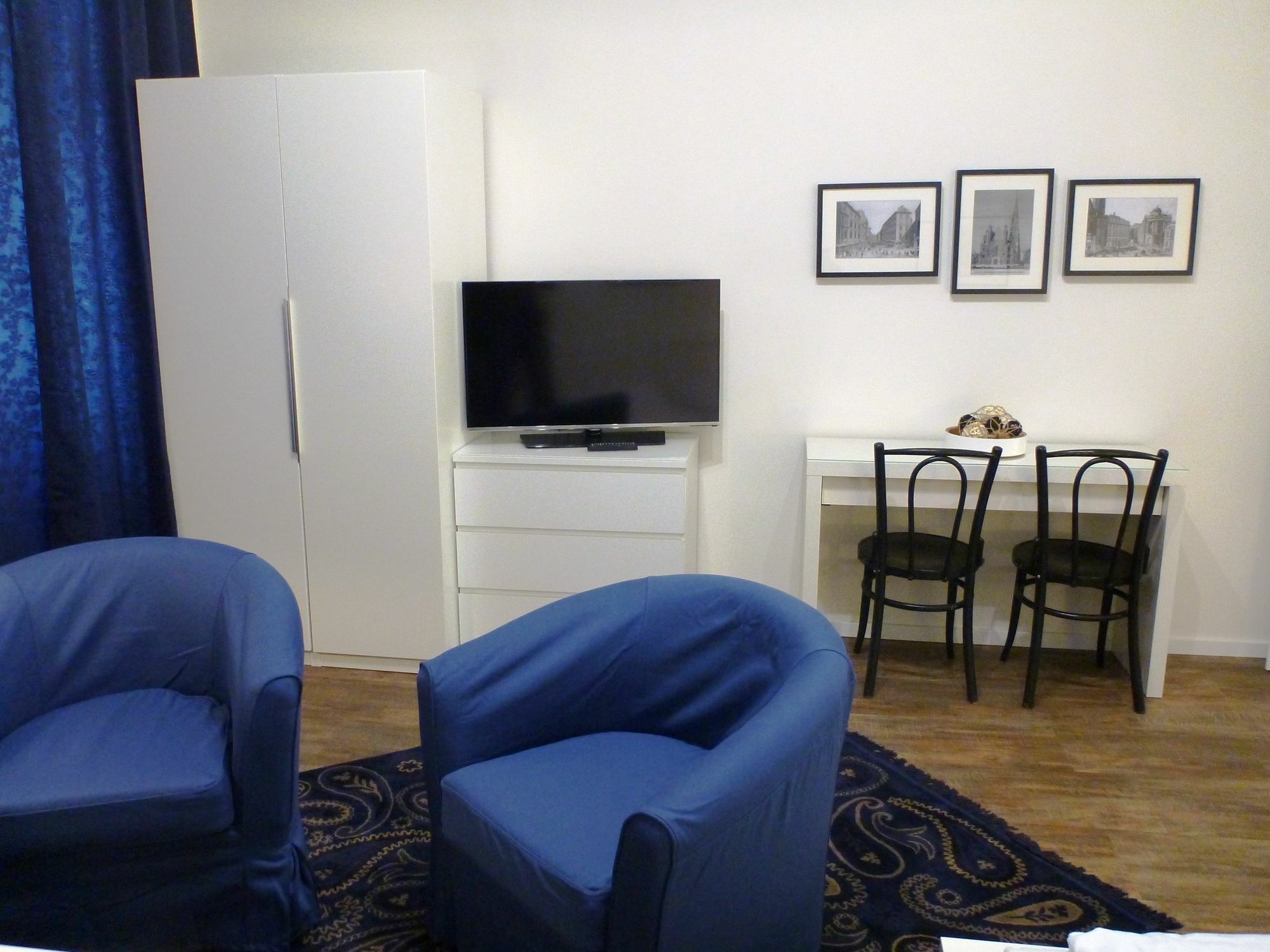 Flatprovider Comfort Eduard Apartment - Contactless Check In ウィーン エクステリア 写真